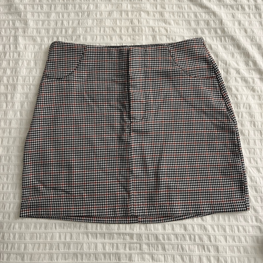 Patterned skirt